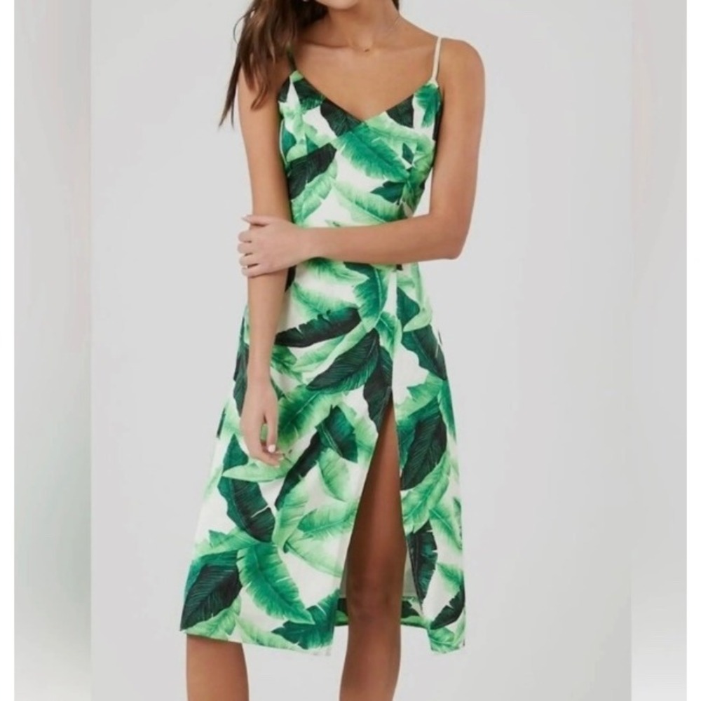 Green Leaf Print Vacation Tropical Resortwear Midi Dress SZ S Forever 21